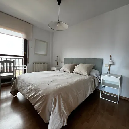 Julia Petulia En Apartamento *